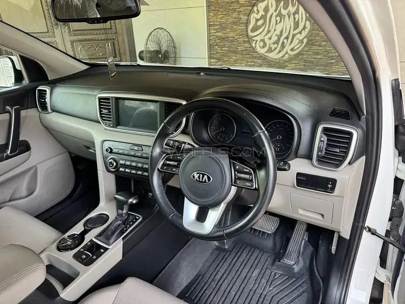 KIA Sportage FWD 2023